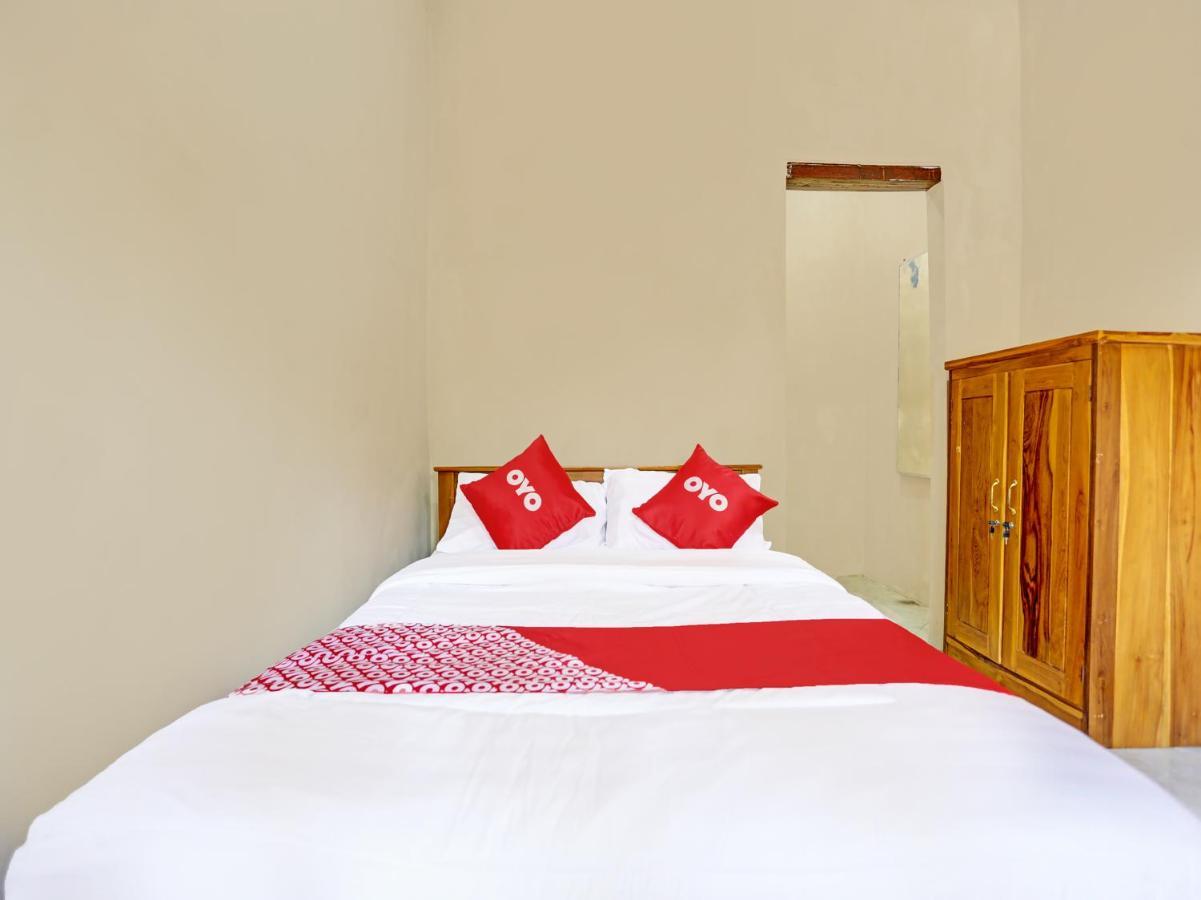 Oyo 91261 Cita Suraya Homestay Banyuwangi  Ngoại thất bức ảnh